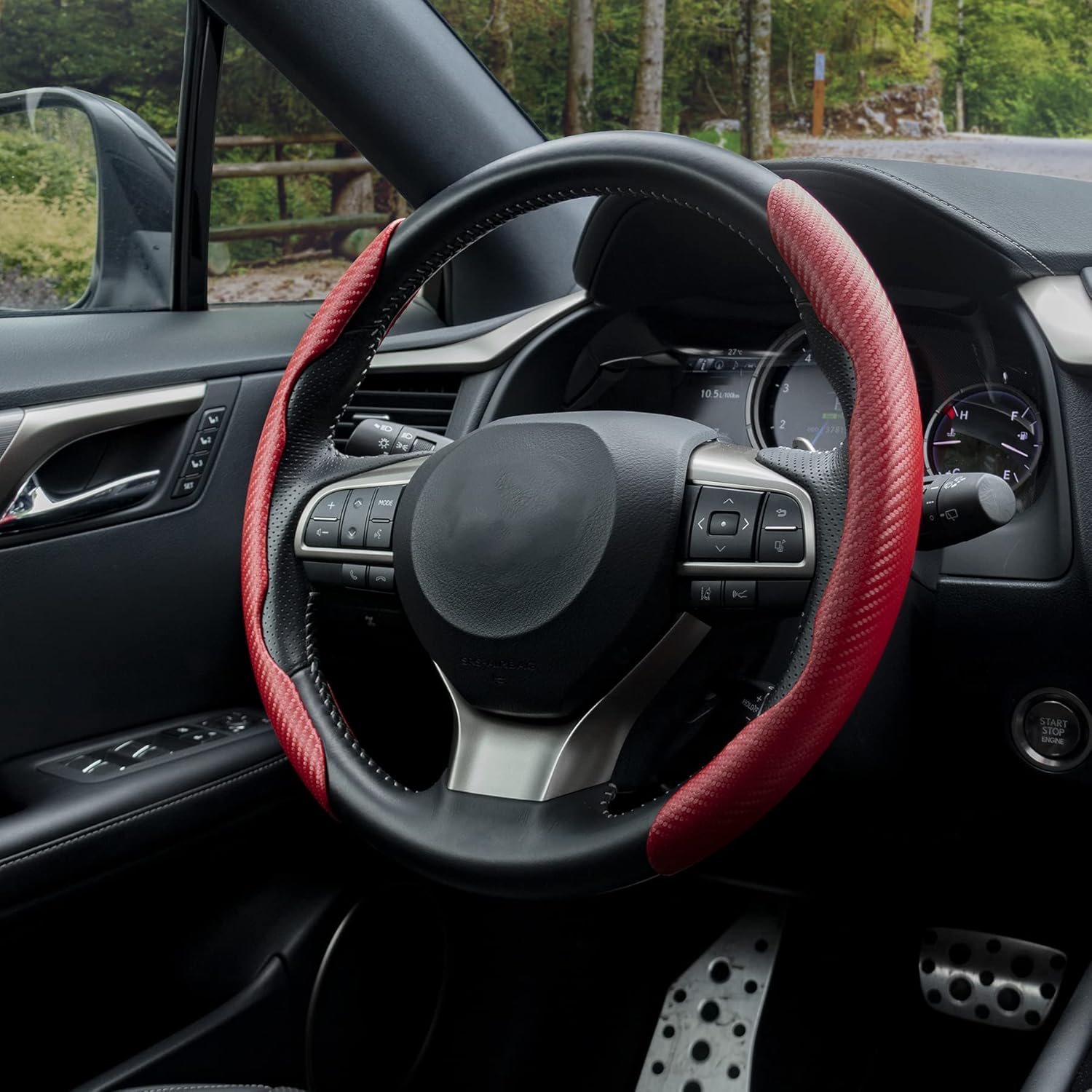Amiss Carbon Fiber Steering Wheel Protector Red
