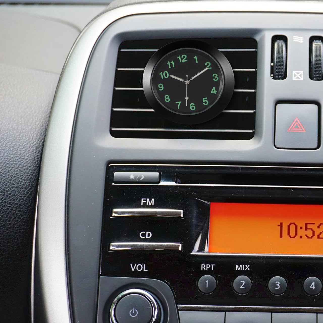 Mini Luminous Car Vent Clock with Clip Universal Quartz