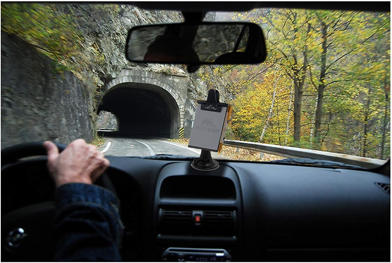 Mobi Lock Car Clip Board with Pen Holder and Pad Mount